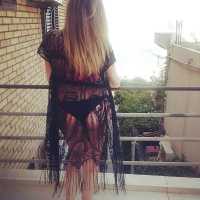 Erdemli Escort: Onda Kendinizi Kaybedeceğiniz İpeksi Saçları ve Büyüleyici Güzellikteki Kadın