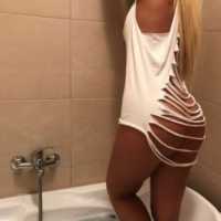 Zarif ve Büyüleyici Mezitli Escort Bayan Ecrin ile Tutkulu Anlar